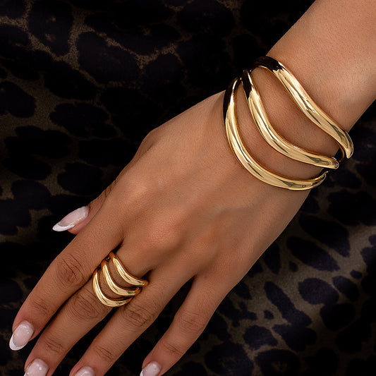 Retro Women's Ring and Bracelet